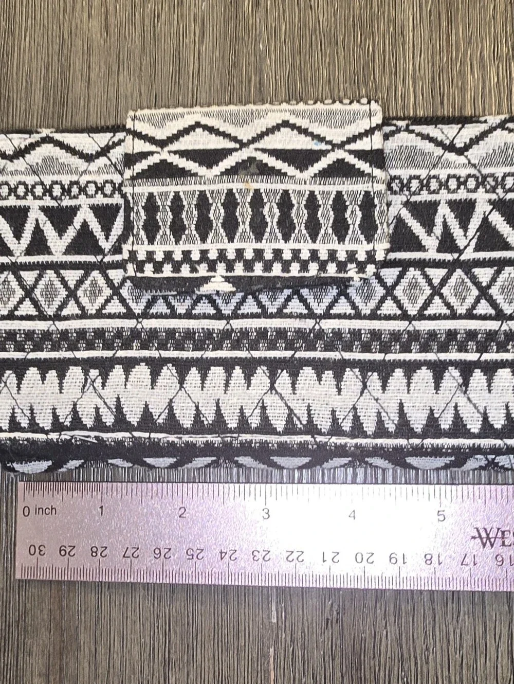 Canncon Sky Black/white Southwestern Aztec Design